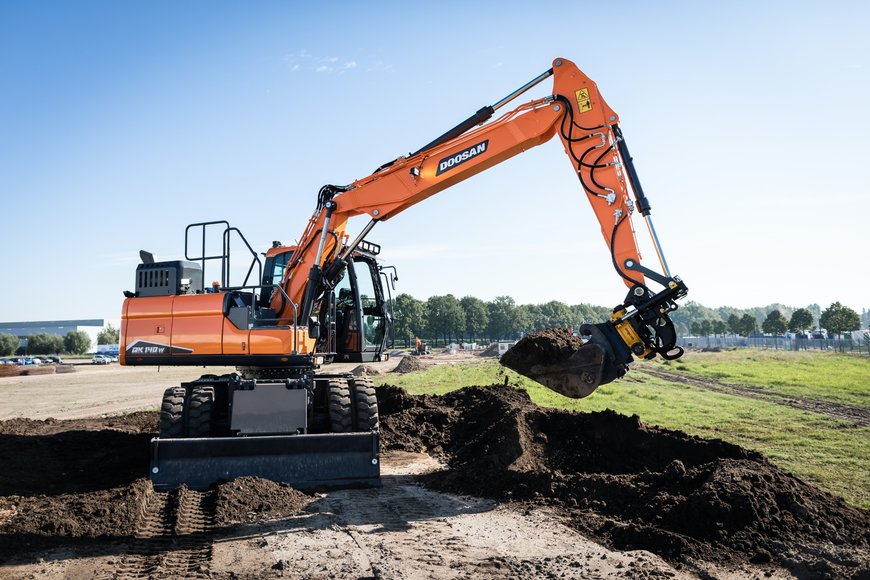 New DX140W-7 and DX160W-7 Wheeled Excavators Launched